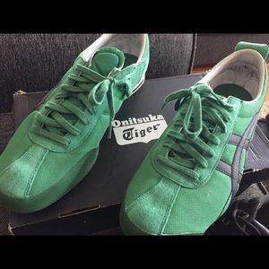 Tiger sneakers Men’s 12